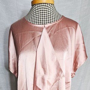 Liz Claiborne Drama Rose Quartz Top Plus sized  (C-1-0170)